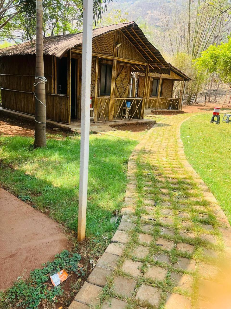 Madhura Farms Карджат Екстер'єр фото
